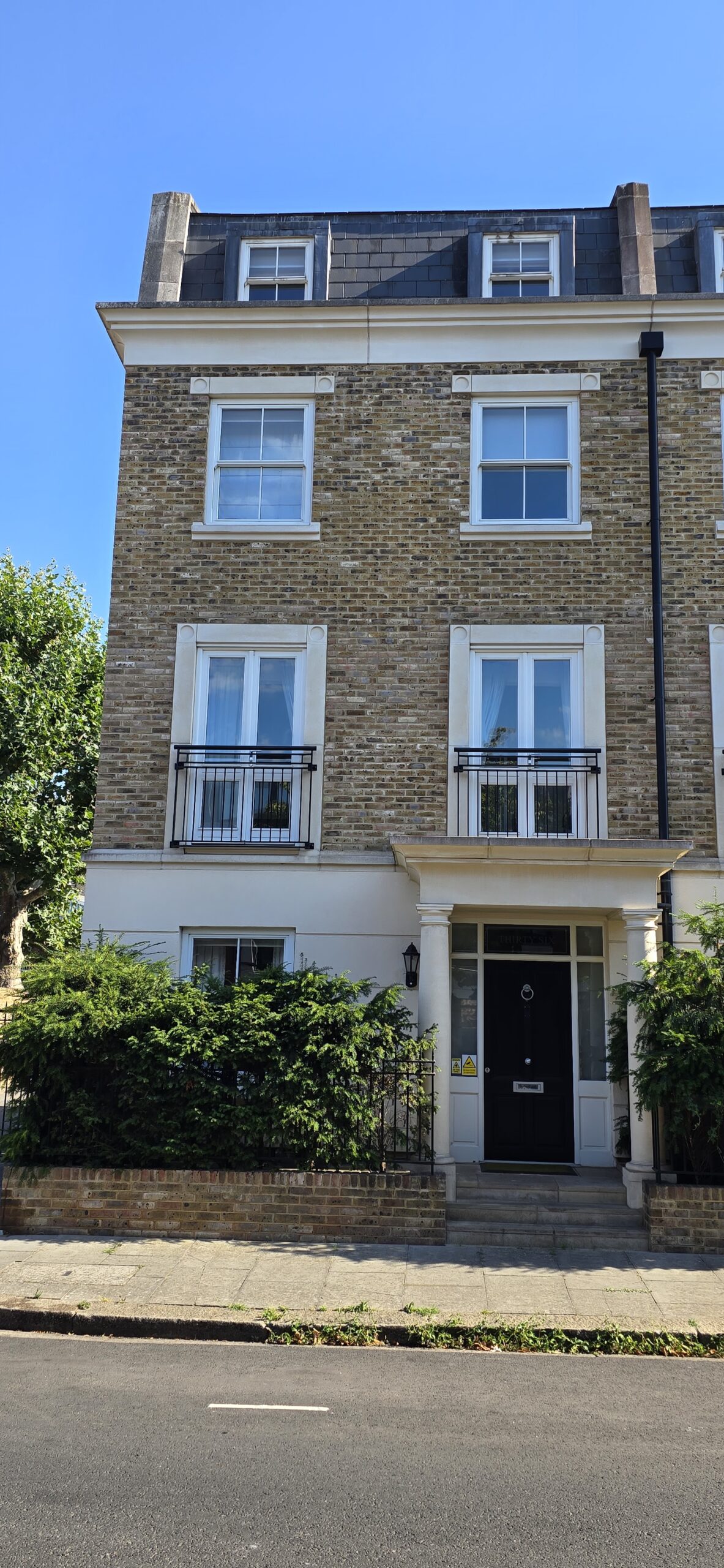 Boutique Contemporary New Build Hurlingham Gate Sullivan Road SW6 - ELB Construction Services