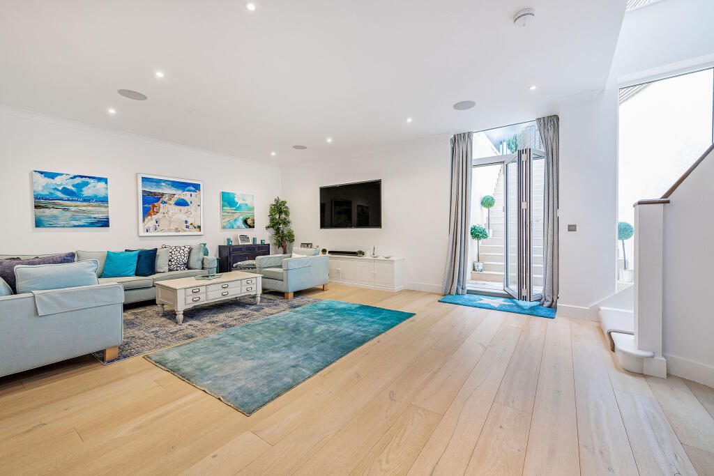 Park Road Barnes SW13 Basement Conversion and Property Renovation - ELB Construction Services